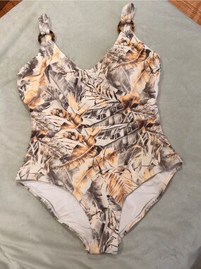 NIP/TUCK Swim Floral One-Piece Swimsuit in Beige and Brown